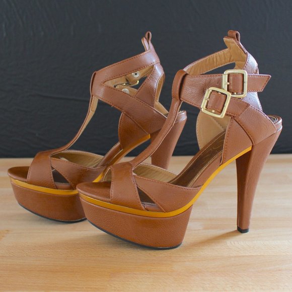 J Venti Shoes - J Venti Tan Leather Strap Platform Stilettos Heels